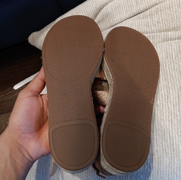 MICHAEL KORS MICHAEL Platform Strappy Ankle Sandals Leather Rose Gold Size 7 - Picture 4 of 7